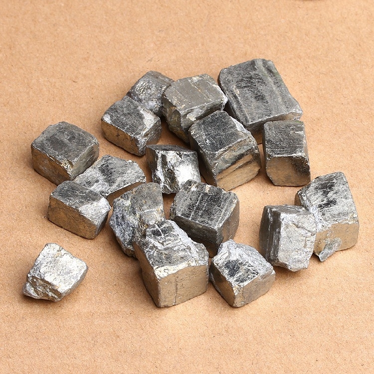 Specimen mineral pirită natural, piatră naturală decorativă, origine Shaanxi