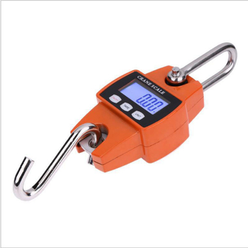 P300 elektroninės pakabos svarstyklės, matavimo diapazonas 100–300 kg, elektroninis matavimo būdas, maitinimas: 3×5 baterijos, ilgas dizainas, įvairiapusė naudojimas