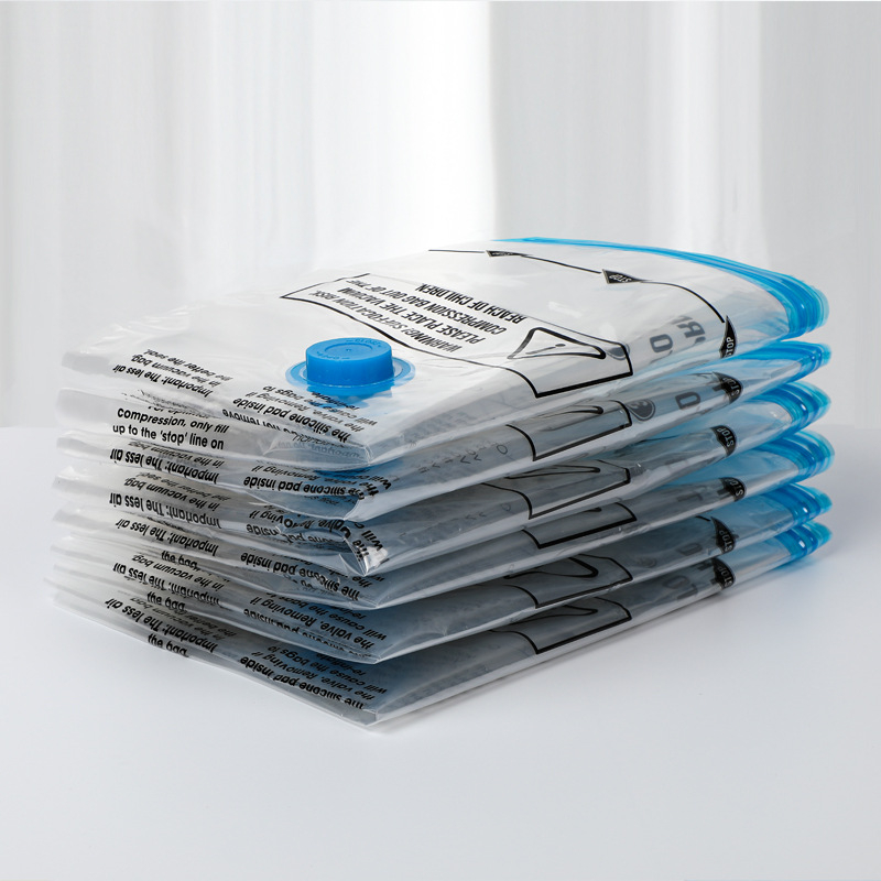 Vakuuminė suspaudimo kelioninė maišelis komplekte su spalvota dėžute, skaidrus, PA+PE medžiaga, suspaudimas siurbliu (be siurblio), pradėta 2017 m. vasarą