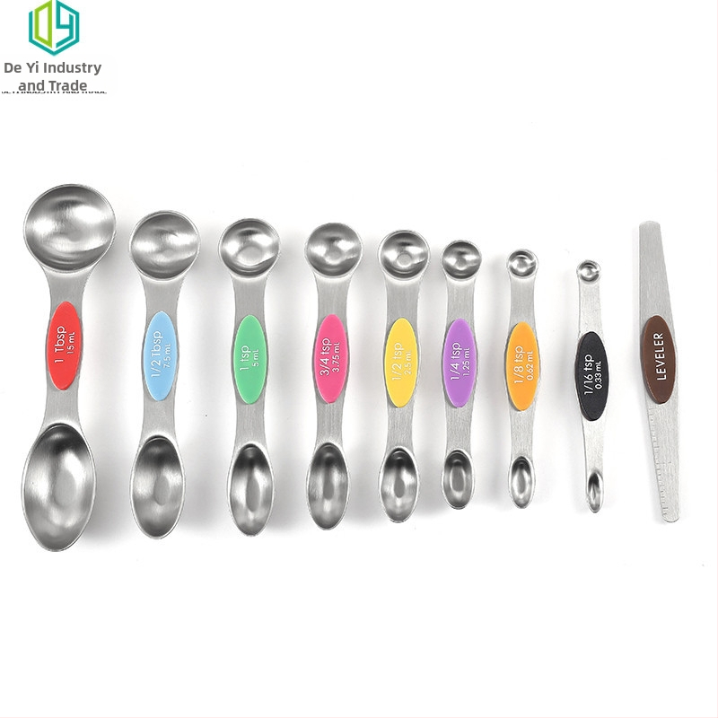 Двуглави мерителни лъжички 9-частов комплект за печене със градуирани чаши и скала