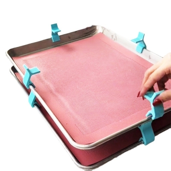 Cepumu cepšanai paredzēta pannu uzglabāšanas plaukts; stabils stiprinājums; kārtīga pannām uzglabāšana