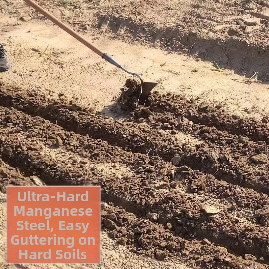 Плоска мотика с дръжка от желязо и тяло от нисковъглеродна стомана