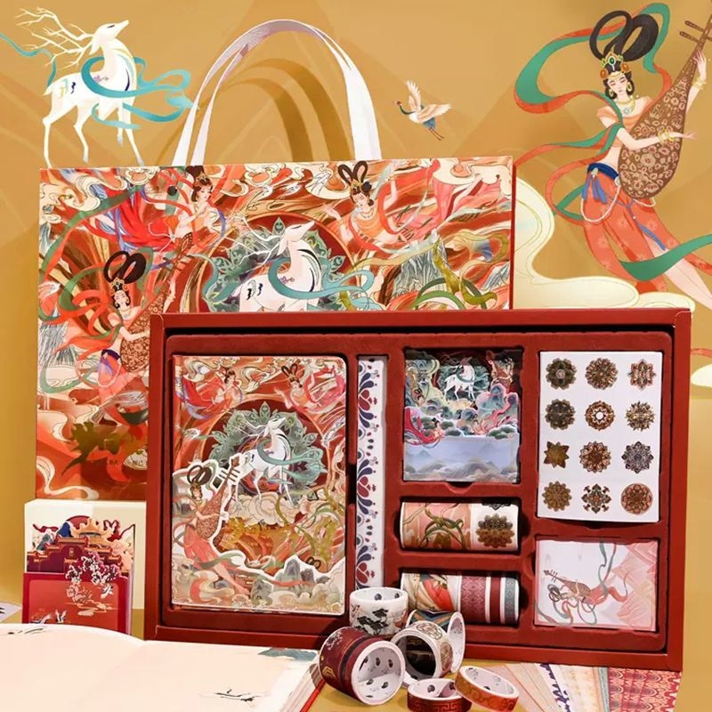 Tongtai notesz — kreatív, trendi stílus; PU borító, ragasztott kötés, papír: nyers fa cellulóz, 200 oldal