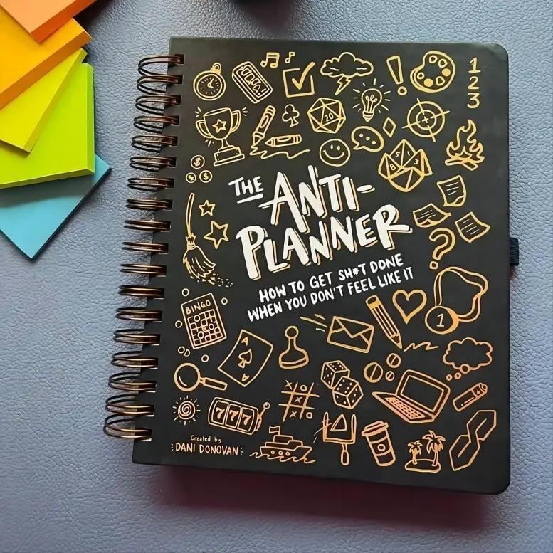 Бележник Unpretentious — корица The ant-planner notepad; съдържание: сурова дървесна пулпа; тегло на хартия: други тегла; стил: бизнес офис