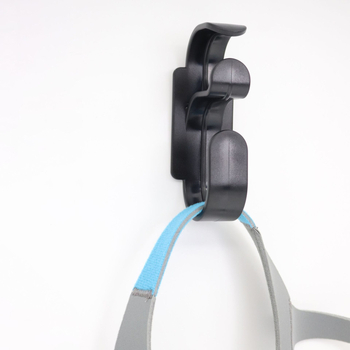 CPAP žarnos laikiklis iš ABS, tipas: pakabinama sagtis; Medžiaga: ABS; Pritaikymo sritis: Medicinos reikmenys