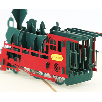 3D pop-up картичка с винтидж локомотив мотив на специална хартия – подарък за Деня на детето