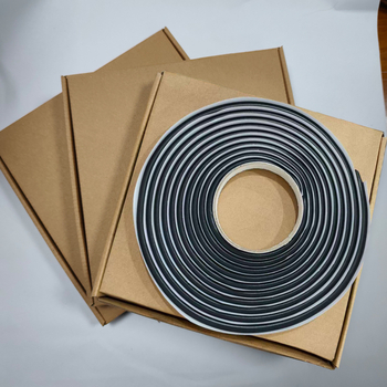 Gumijas blīvējuma lente priekš lukturiem un durvīm — ManBuer, Modelis 2023, Tips: gumijas blīvējuma lente, Materiāls: gumija, Derīgs priekš lukturu stikla un durvju ūdensnecaurlaidīgās membrānas