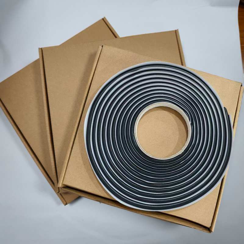 Gumijas blīvējuma lente priekš lukturiem un durvīm — ManBuer, Modelis 2023, Tips: gumijas blīvējuma lente, Materiāls: gumija, Derīgs priekš lukturu stikla un durvju ūdensnecaurlaidīgās membrānas