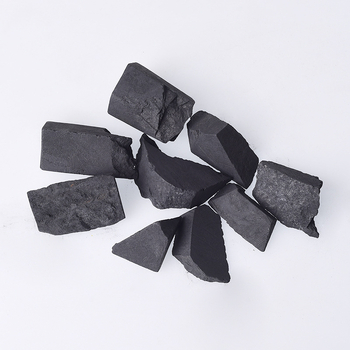 Shungito kristalų grubus akmuo – kartoninis įpakavimas; grynoji masė nuo 100 g; tinkamas įmonių dovanoms