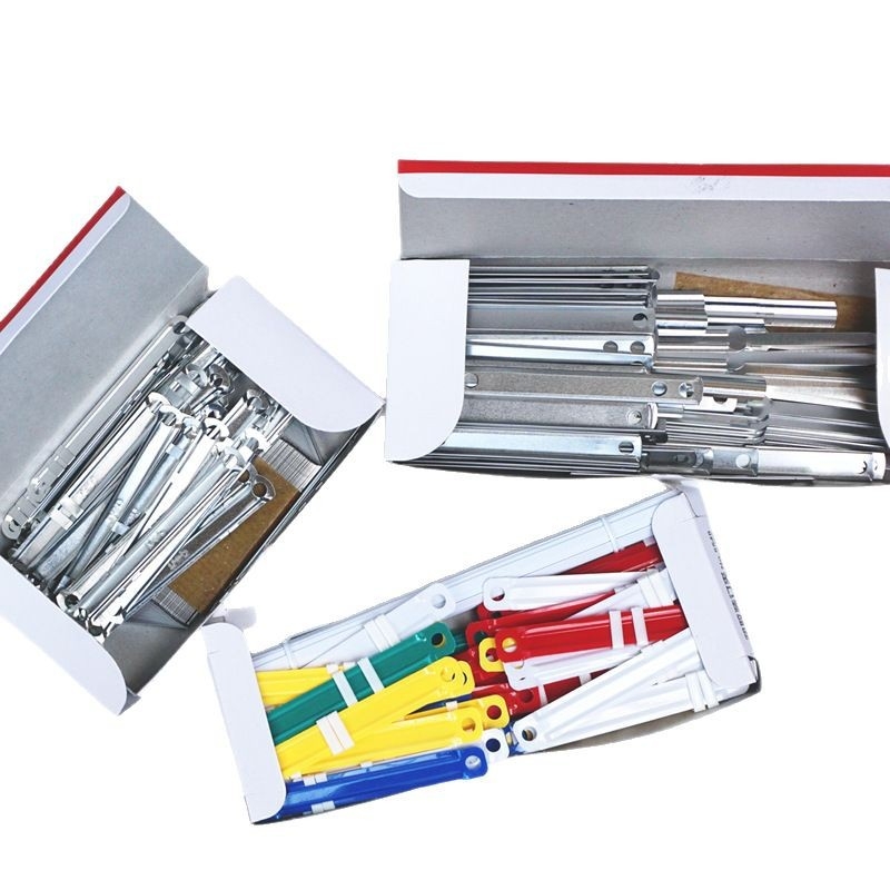 Deli perforuoti dviejų skylių rišimo klipsai, modeliai 5547/5548/5549, metalas/plastikas, 50 vnt.