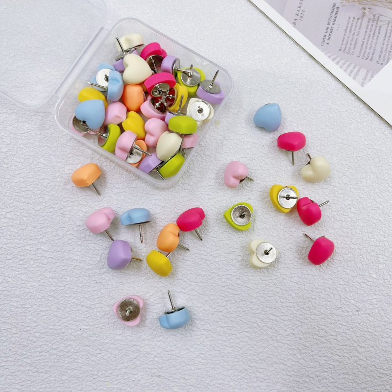 I formos smeigtukai nuotraukų sienai iš dervos ir metalo, dėžutėje pakuojami