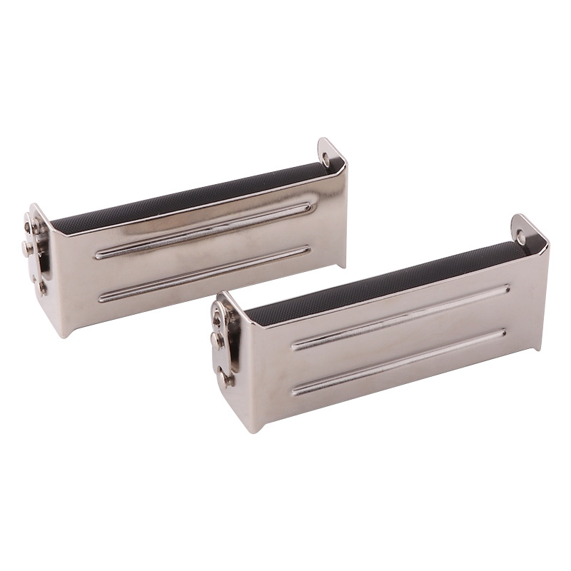 Rankinis 70 mm metalinis cigarečių suktuvas, kompaktiškas ir lengvai naudojamas, vėją atsparus, pakuotė 500 vnt, logotipo spausdinimas ir privatios prekės ženklo galimybė