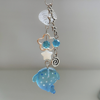 Κρεμαστό κινητού από χάντρες σε σχήμα καρχαρία, χειροποίητο, Insta-στυλ, μοτίβο θαλάσσιων οργανισμών, υλικό πλαστικό/ρητίνη