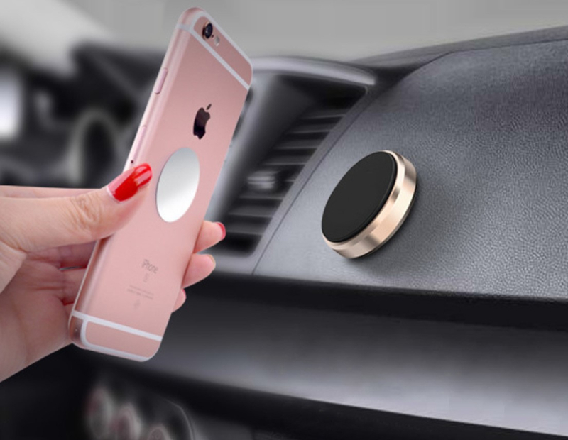 Автомобилен държател за телефон с самозалепваща монтажна база и силно магнитно задържане за навигация