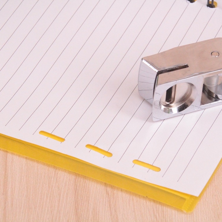 Owen 013 χειροκίνητο τρυπητήρι οπών, μέγεθος οπής 3×15 мм, 1 οπή, μοντέλο 013