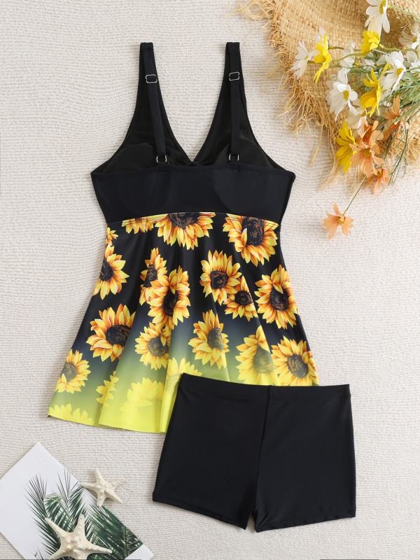 Σετ μπικίνι δύο τεμαχίων: Τοπ με μοτίβο ηλίανθου και κάτω μέρος με φούστα; ύφασμα νάιλον; σύνθεση 80%/20%; επένδυση για το στήθος; υψηλή ελαστικότητα