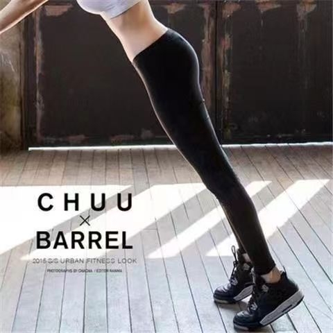 Moteriški vandeniui atsparūs poliesteriniai plaukimo šortai su įdėklu, briefs stilius, skirti plaukiojimui ir snorkeliavimui