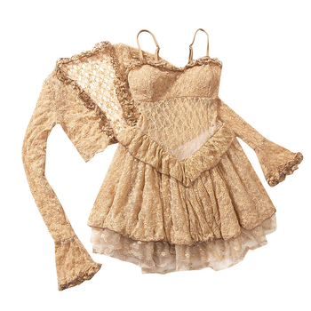 Moterų trijų dalių maudymosi kostiumėlis su ilgomis rankovėmis saulės apsaugai, pilvo dengiamuoju dizainu ir krūties pagalvėlėmis be metalinio laikiklio; pagrindinė medžiaga: nailonas su 80% elastano; pamušalas: poliesteris su 82% elastano.