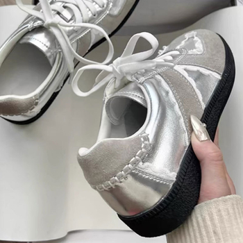 Γυναικεία Δερμάτινα Αθλητικά Παπούτσια, Σχέδιο με Χρωματικό Συνδυασμό, Στρογγυλή μύτης, Καουτσούκ Σόλα, Μεσαίο Ύψος Τακουνιού 3-5 εκ