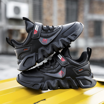 Παιδικά παπούτσια τρεξίματος με επάνω μέρος από συνθετικό δέρμα, αδιάβροχα, ελαφριά, ανθεκτικά στη φθορά, κλείσιμο Velcro.