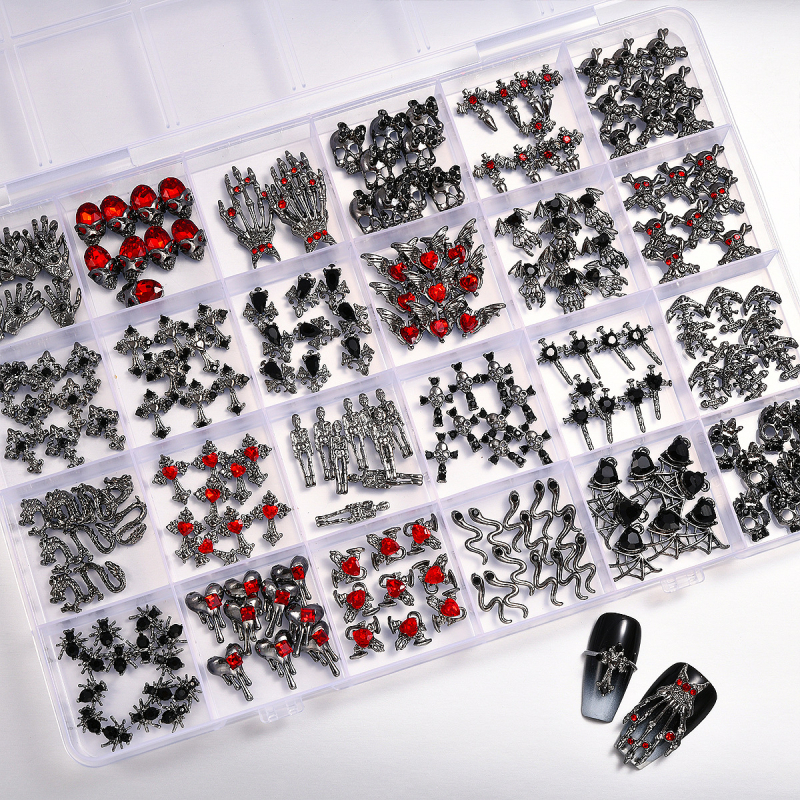 Set ukrasa za nokte od legure, Halloween tema, motivi: lubanja, pauk i šišmiš, u kutiji