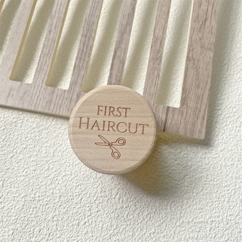 Κουτί αναμνήσεων πρώτης κοπής μαλλιών μωρού – ξύλινο, συσκευασία OPP, έτοιμο για δώρο, IP άδεια: Όχι, εισαγωγή: Όχι