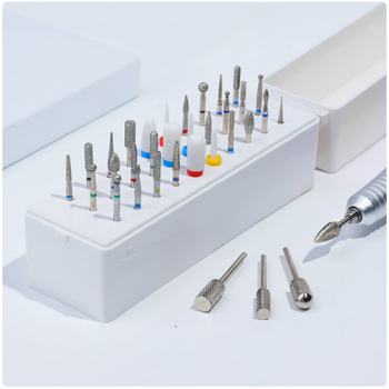 Κουτί αποθήκευσης και προβολής κεφαλών λείανσης νυχιών, 30 τρύπες, πλαστικό, 60 g