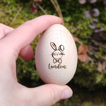 Ξύλινα πασχαλινά αυγά με ονόματα — εξατομικευμένα, μοντέρνο μινιμαλιστικό στυλ, HX