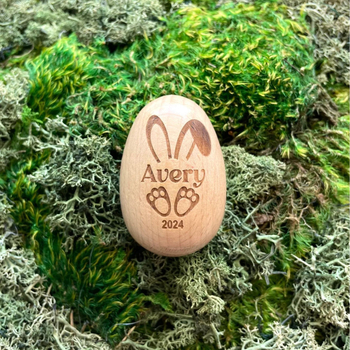 Ξύλινα πασχαλινά αυγά με ονόματα — εξατομικευμένα, μοντέρνο μινιμαλιστικό στυλ, HX
