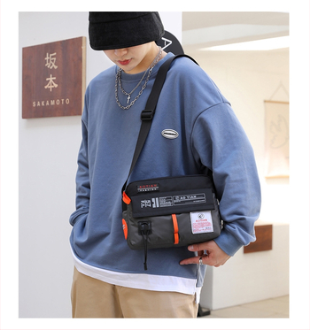 Мъжка чанта за рамо в уличен стил, найлон, намаляване на натоварването, едноцветен модел, подплата полиестер (Зима 2023)