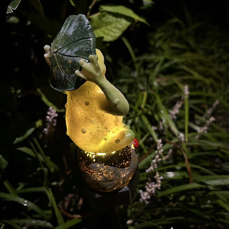 Saulės kiemo kraštovaizdžio apšvietimas, modelis TH-269, varlių su lotoso lapų dizainas, medžiaga plastmasė + derva, LED šviesos šaltinis