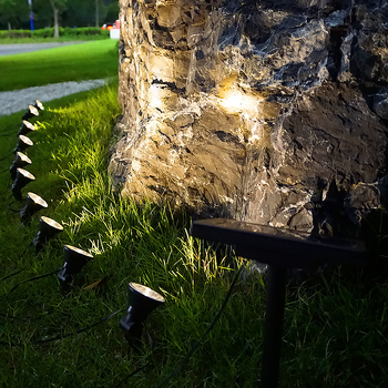 Соларни градински LED светлини в лента, 10 LED, IP65, соларно захранване, закрепване в тревата, време на работа 6-12 ч.