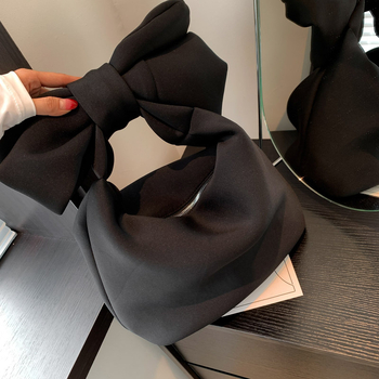 Чанта-кофа от нейлон в уличен стил, с цип, вътрешен джоб с цип, една презрамка