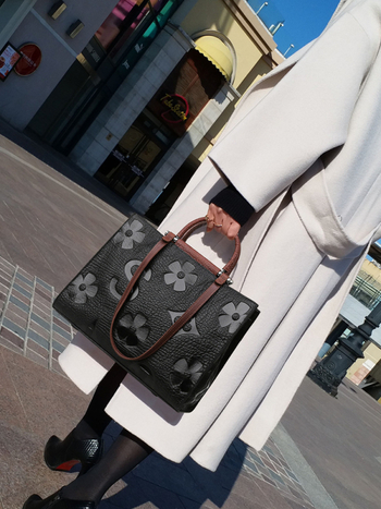 Női Tote táska, Urban Simplicity stílusban; PU anyag; Poliészter bélés; Cipzár nyitás