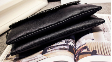 PU кожена дамска чанта за рамо, хоризонтално квадратна форма, цип за затваряне, с вътрешни джобове, стил уличен тренд