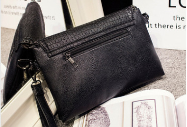 PU кожена дамска чанта за рамо, хоризонтално квадратна форма, цип за затваряне, с вътрешни джобове, стил уличен тренд