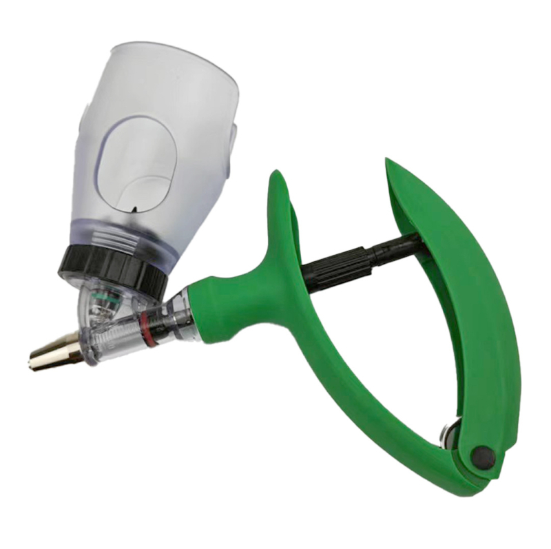 Üvegbe illesztett folyamatos vakcinázó fecskendő sertés, szarvasmarha és juh számára – műanyag, kapacitás 2 ml / 5 ml