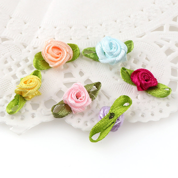 Υφασμάτινα τριαντάφυλλα με πράσινα φύλλα για DIY αξεσουάρ – ύφασμα, φιλική προς το περιβάλλον επεξεργασία, προέλευση Yiwu, μάρκα San Nan