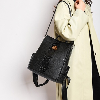 Σακίδιο QINYAO, PU υλικό, χωρητικότητας 20–35 L, καμπύλο λουρί ώμου, αστικός μινιμαλιστικός στυλ