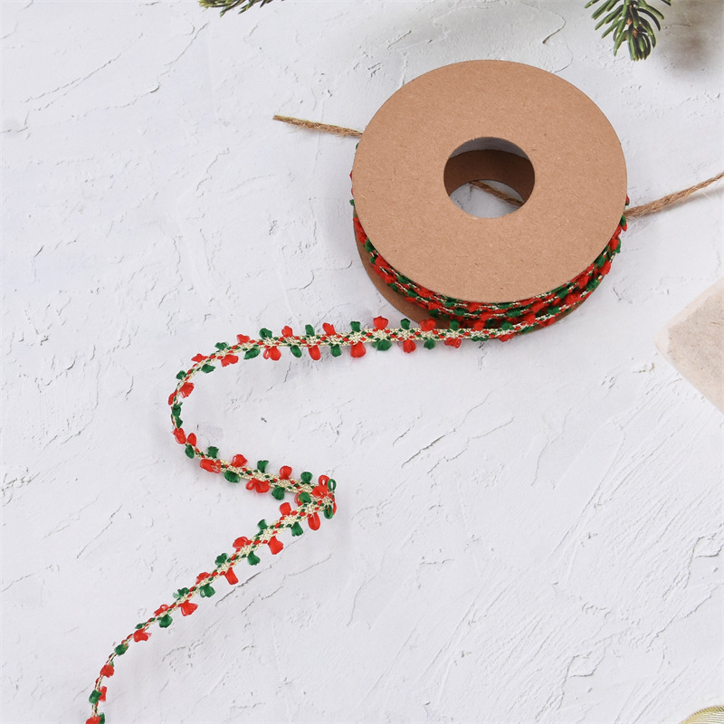Lulubon Kalėdinė pomponų juostelė dovanoms, plotis 10 mm, ilgis 10 yd