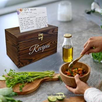 Ξύλινο κουτί αποθήκευσης συνταγών για την κουζίνα – προσαρμοζόμενο, με αναδιπλούμενο καπάκι (μασίβιο ξύλο; προσαρμοστικό σχέδιο; για κάρτες συνταγών; αναδιπλούμενο καπάκι)