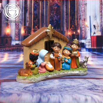 Χριστουγεννιάτικο διακοσμητικό από ρητίνη με φάτνη και LED φώτα