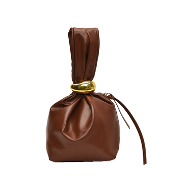 Geantă bucket din paie, închidere cu șnur, exterior tridimensional, căptușeală din poliester — Vara 2025