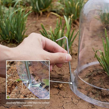 Κάλυμμα σπορόφυτων — πλαστική κατασκευή, με γειωτικά καρφιά, κατάλληλο για εξωτερική κηπουρική