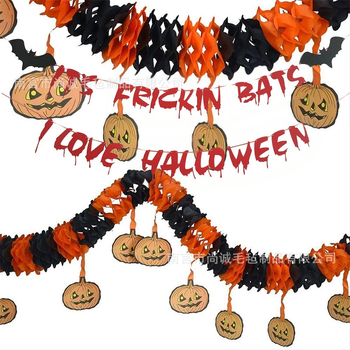 Helovyno dekoracijų įranga erdvei su popierinėmis/filco juostelėmis ir vėliavėlėmis; tinka dovanai; vakarėliams ir koncertams