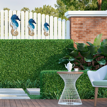 Ξύλινο κρεμαστό διακοσμητικό τοίχου με ιπποκάμπο σε μεσογειακό στυλ, μοντέρνο και μινιμαλιστικό σχέδιο; Υλικό: Πεύκο; Μάρκα: Sincerity; Στυλ: Μοντέρνο και μινιμαλιστικό; Εφαρμογές: Οικία, Γραφείο, Κήπος, Πλατεία, Ναός