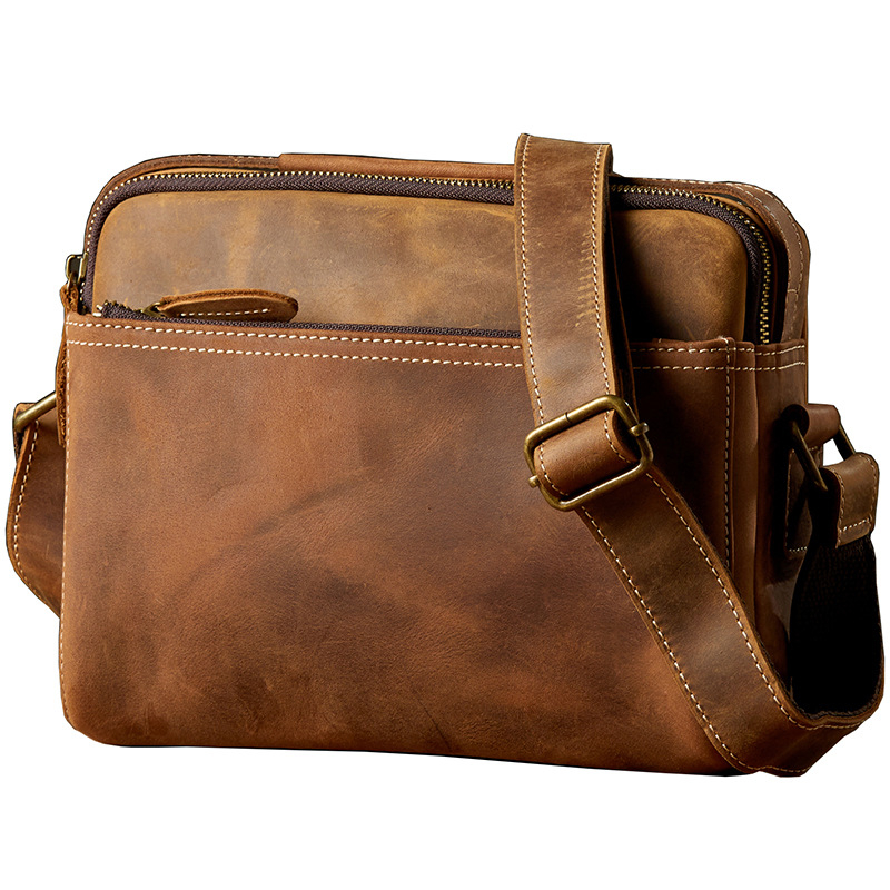 Férfi váll- táska valódi bőrből, városi egyszerű stílus, modell 2032, poliészter bélés