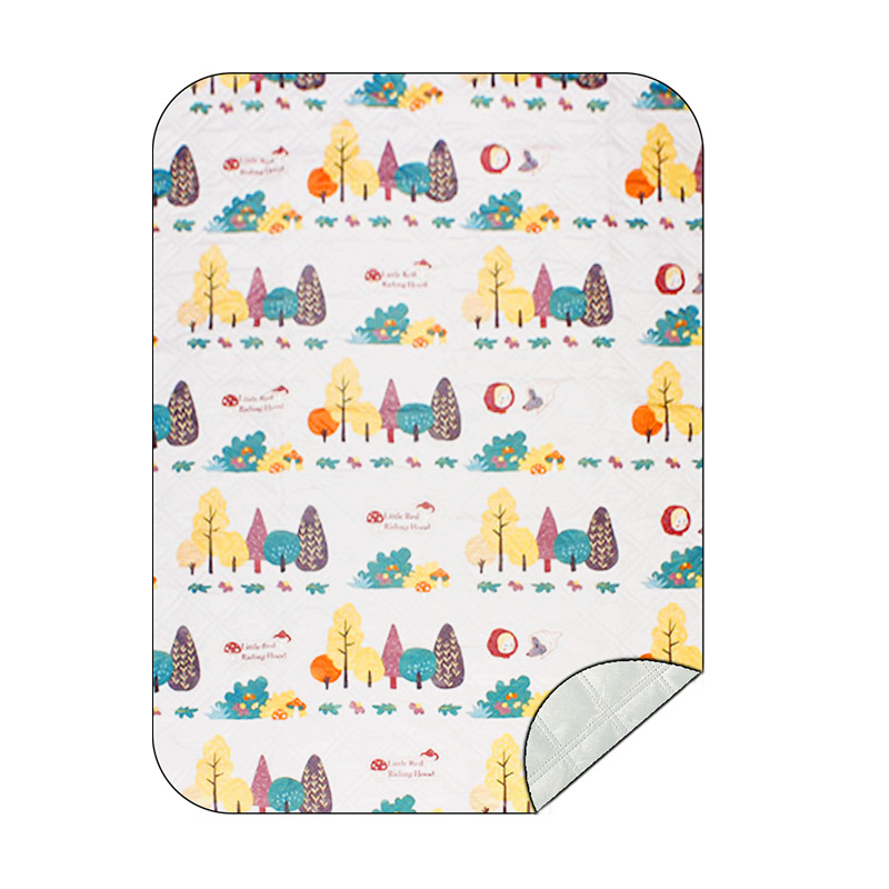 Kempinga paklājs ar ultraskaņas kompozīcijas konstrukciju, ekstra bieza, ūdensizturīgs un siltināts; svars 850 g; materiāls: Chunya spinning; audums: akrila audums + sūklis + ūdensnecaurlaidīgs PEVA; modelis: Briefcase; piemērots 6 personām.