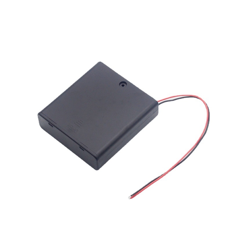 Кутия за батерии за четири AA клетки, с превключвател, капак и дебел проводник