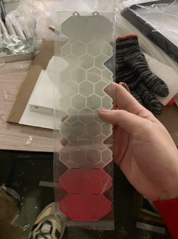 Nerūsējošā tērauda alkohola krāsns aizsargs, ultra viegls, pretvēja, piemērots kempingam